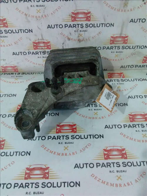 Suport motor 1.4 TCE RENAULT Megane 3 an fabr.2011