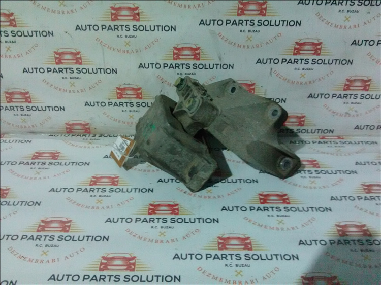 Suport motor 1.6 B SKODA OCTAVIA 1 an fabr.2000