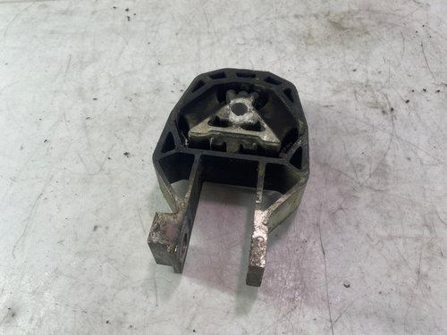 Suport motor 1.6 d D4162T Volvo V40 2 [2012 - 2016] 1.6 d D4162T