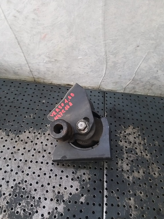 Suport motor 1.6 d toyota verso r2