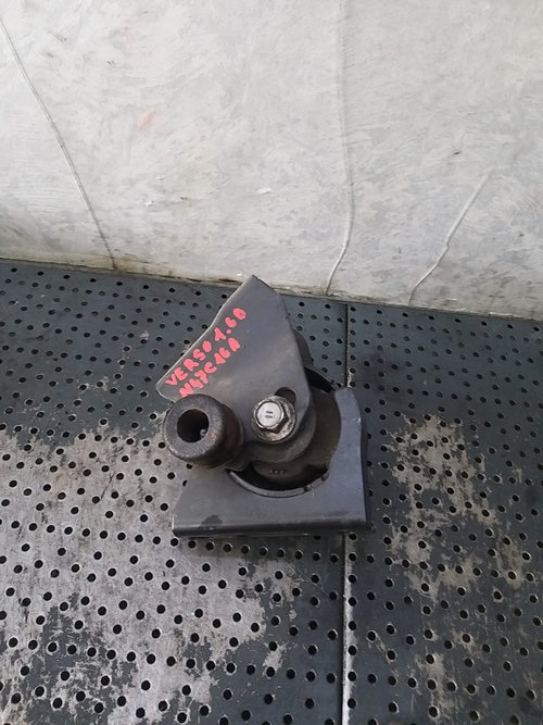 Suport motor 1.6 d toyota verso r2