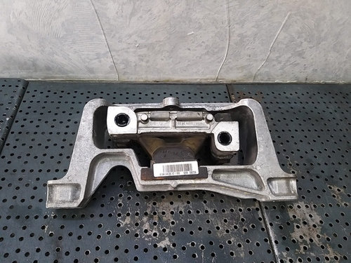 Suport motor 1.6 tb mercedes cla x117 a2462402517