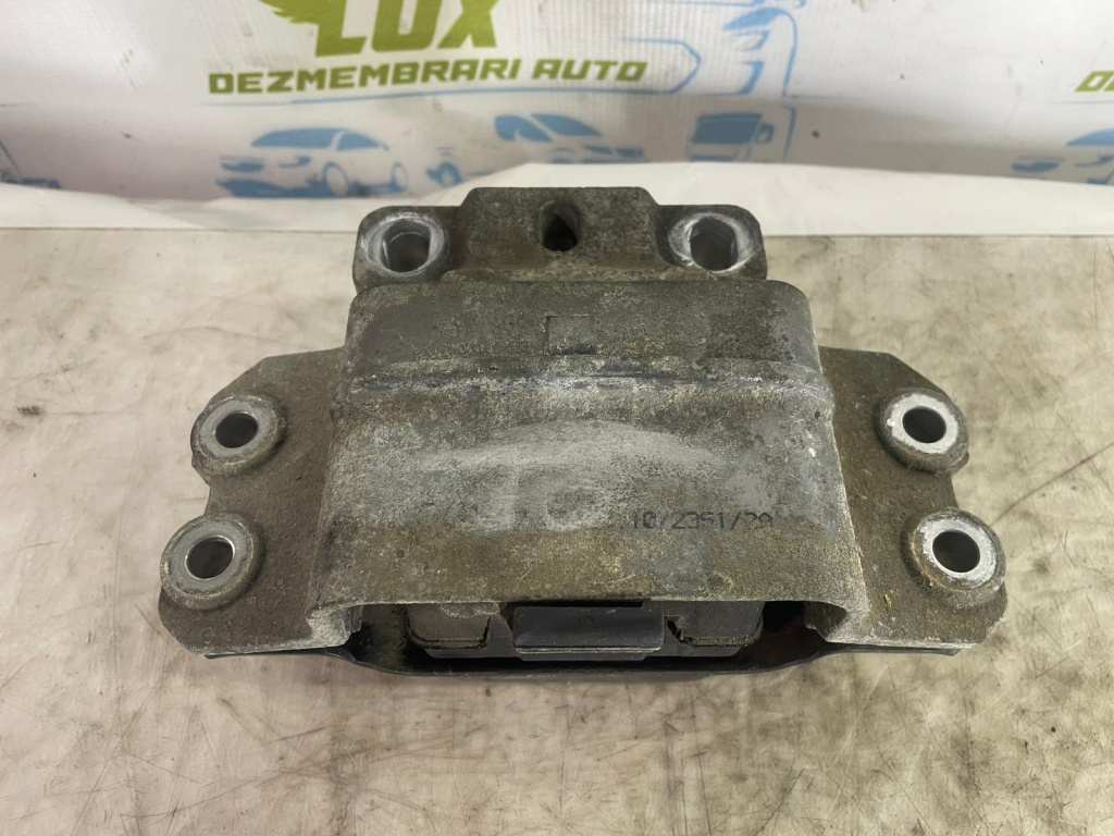 Suport motor 1.6 tdi CAYC Skoda Octavia 2 [facelift] [2008 - 2013] 1.6 tdi CAYC