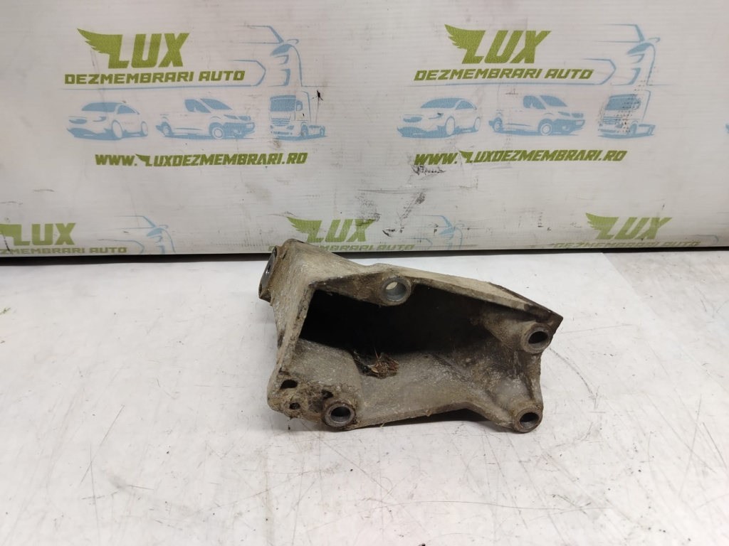 Suport motor 1.8 benzina ADR 8d0199307L Volkswagen VW Passat B5 [1996 - 2000]