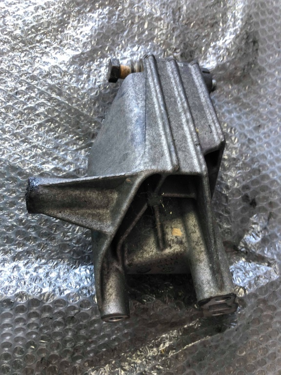 Suport motor 1.8 benzina alfa romeo gt dupa 2009 ar32205