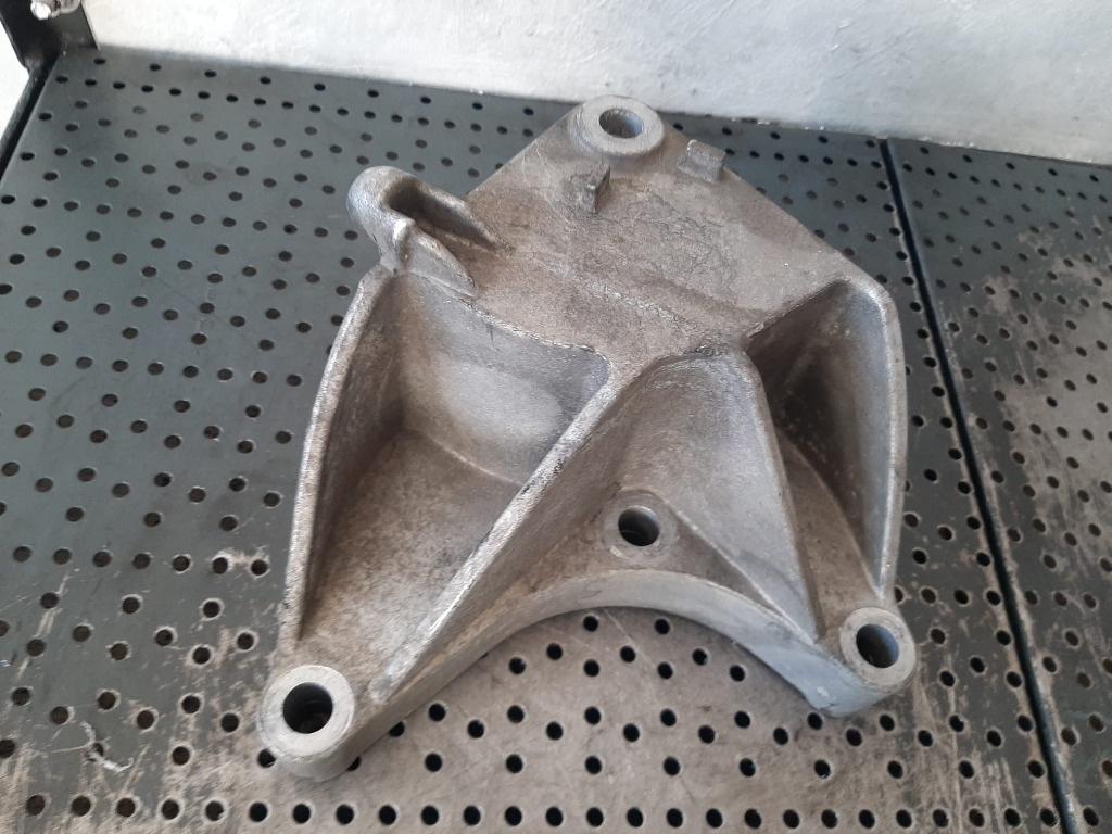 Suport motor 1.9 d multijet 939a2000 fiat croma 51740297