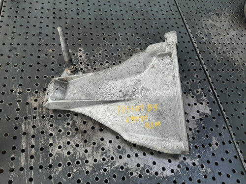 Suport motor 1.9 tdi ajm vw passat b5 8d0199308a