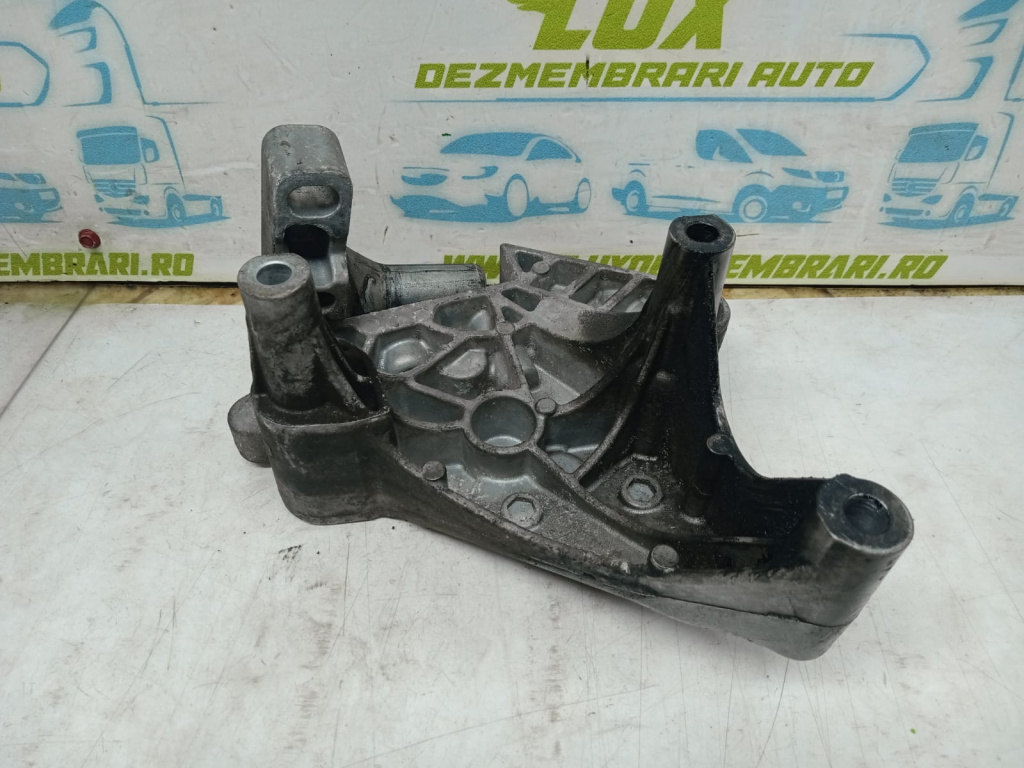 Suport motor 1.9 tdi bkc 03g199207a Audi A3 8P/8PA [facelift] [2004 - 2008]
