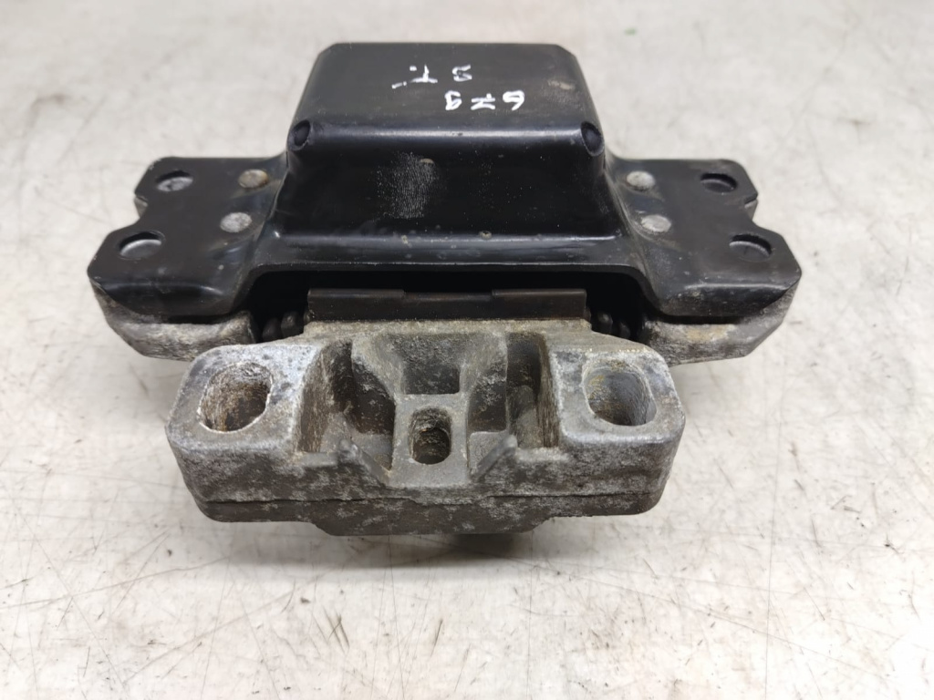 Suport motor 1.9 tdi bkc 1k0199555m Audi A3 8P/8PA [facelift] [2004 - 2008]