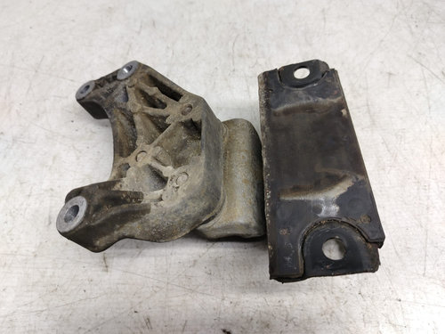 Suport motor 13130742 1.3 cdti Z13DTJ Opel Corsa D [2006 - 2011] 1.3 cdti Z13DTJ