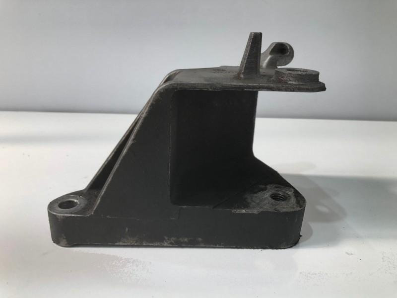 Suport motor 13228288 Opel Insignia A [2008 - 2014]