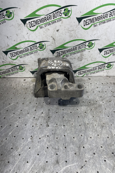 Suport motor 1K0 199 262 Volkswagen VW Golf 5 [2003 - 2009] Hatchback 5-usi