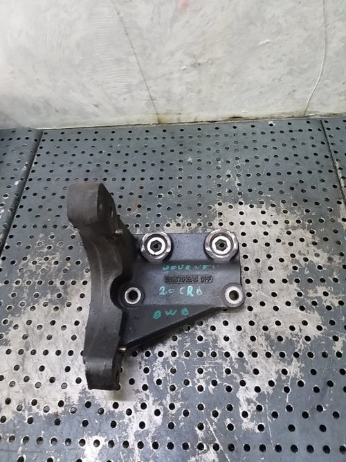 Suport motor 2.0 crd dodge journey 05157015ac