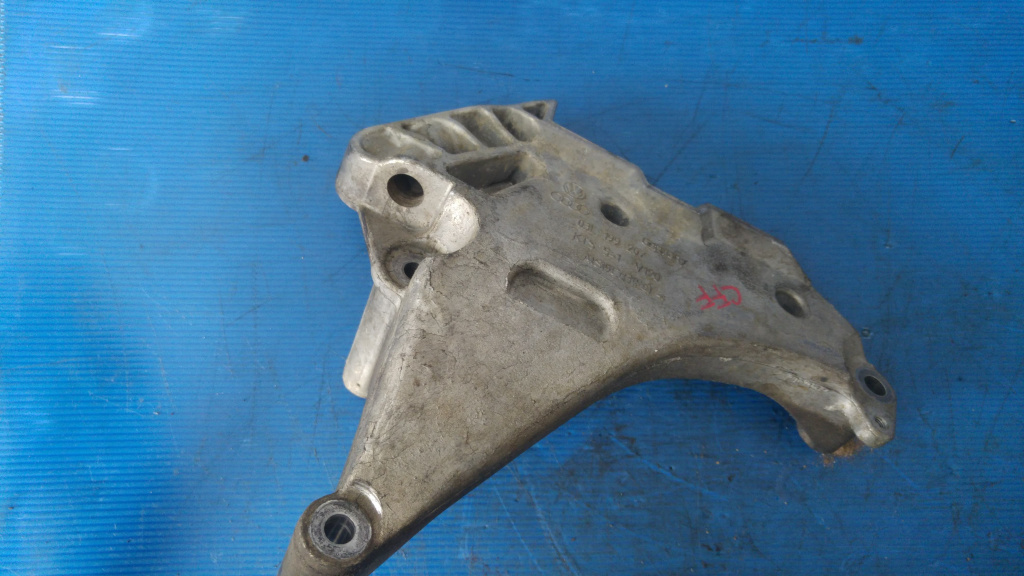 Suport motor 2.0 tdi cff audi a3 vw golf 6 skoda superb 03l199207