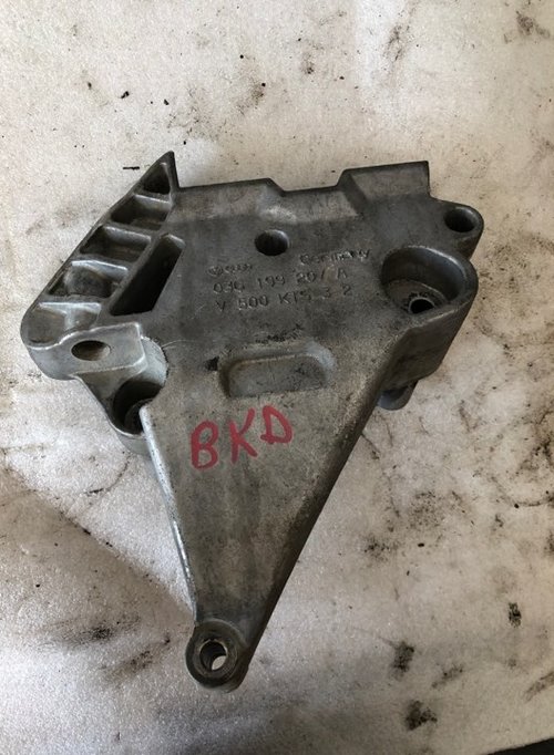 Suport motor 2.0 tdi vw passat b6 audi a3 seat altea leon toledo skoda octavia 2005-2008 03g199207a