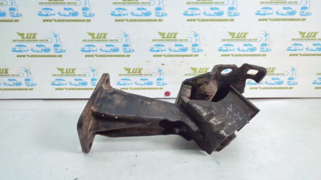 Suport motor 2.5 dci YD25DDTi Nissan Pathfinder R51 [2004 - 2010]