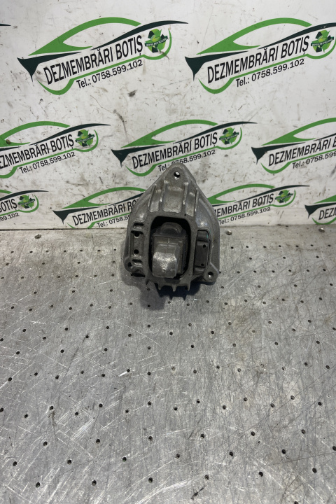 Suport motor 2211 6777371-04 BMW Seria 5 F10 [2009 - 2013] Sedan 520 d MT (184 hp)