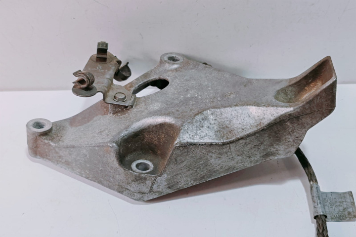 Suport motor 2211677504101 / 59280110 BMW Seria 3 E90/E91/E92/E93 [facelift] [2008 - 2013]