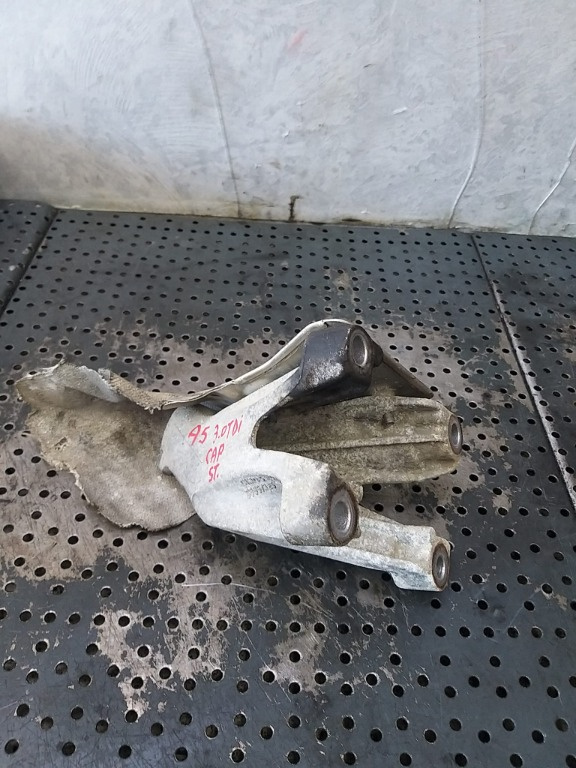 Suport motor 3.0 tdi audi a5 8t 8k0199307aq