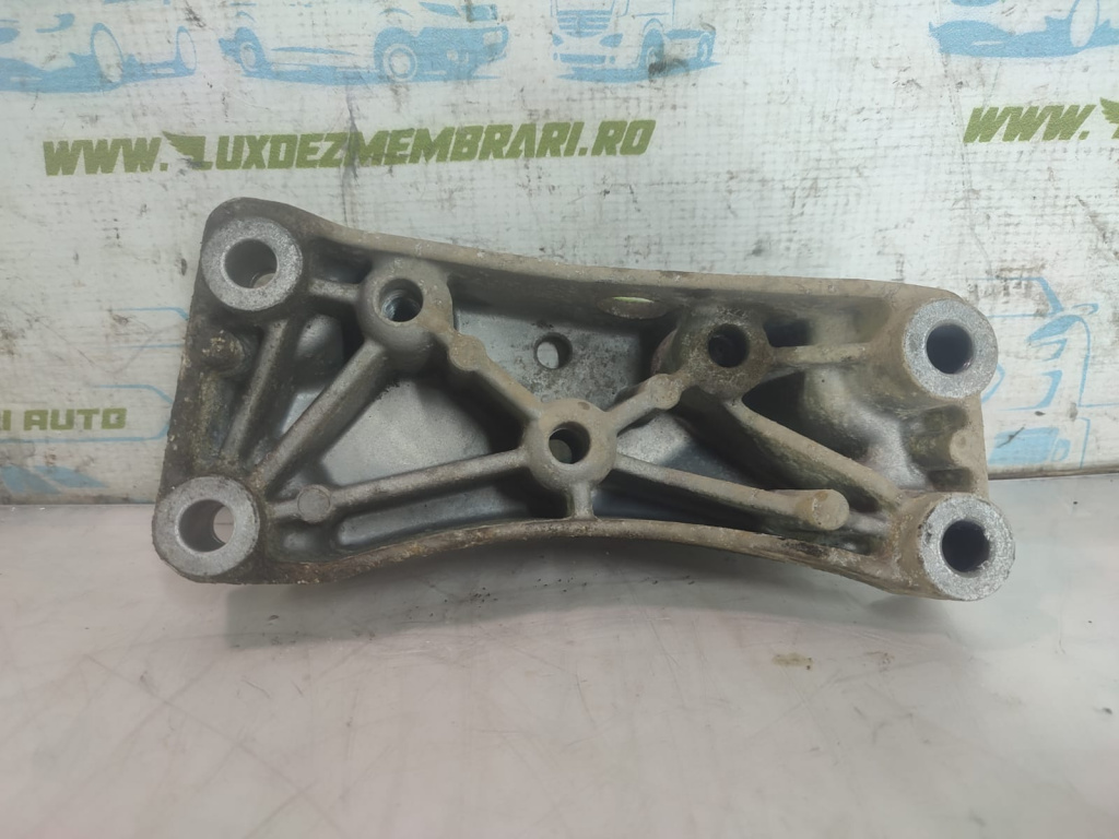 Suport motor 3q0199117 2.0 tdi CRLB Skod