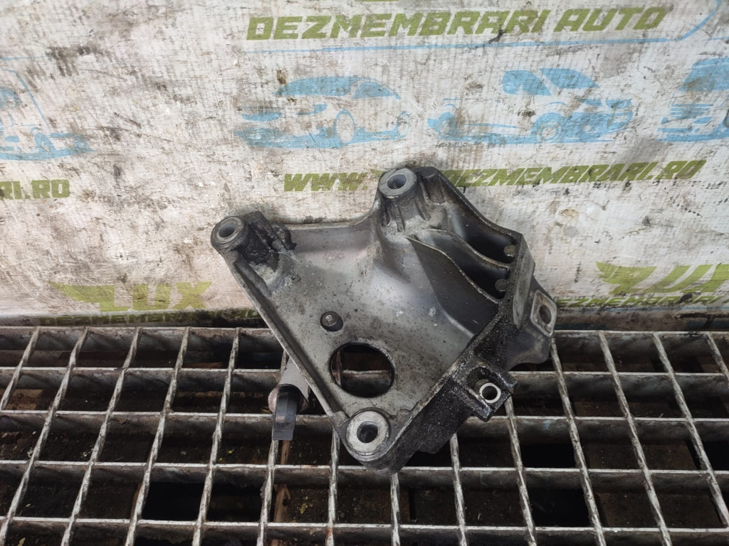 Suport motor 6777061 2.0 d N47D20C BMW Seria 3 E90 [facelift] [2008 - 2013] 2.0 d N47D20C xDrive