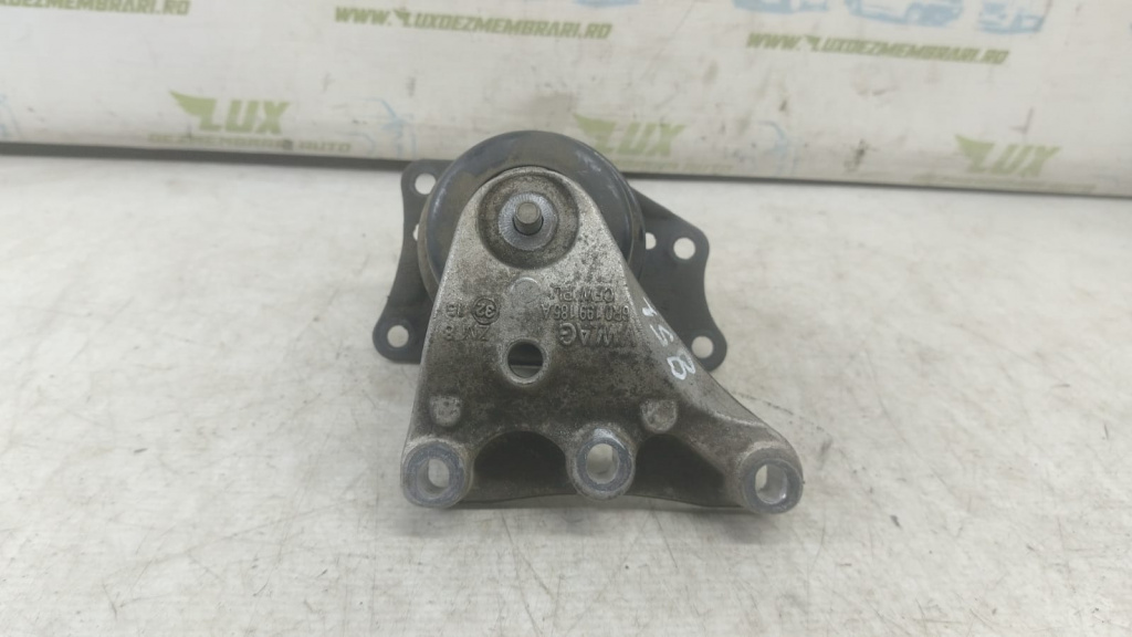 Suport motor 6r0199185a 1.6 CXMA Audi A1 8X [2010 - 2014]