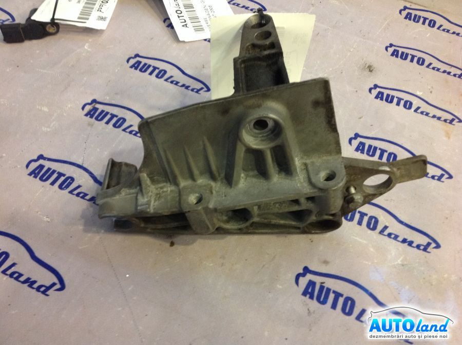 Suport Motor 8200408663 1.5 DCI Dacia DUSTER 2010