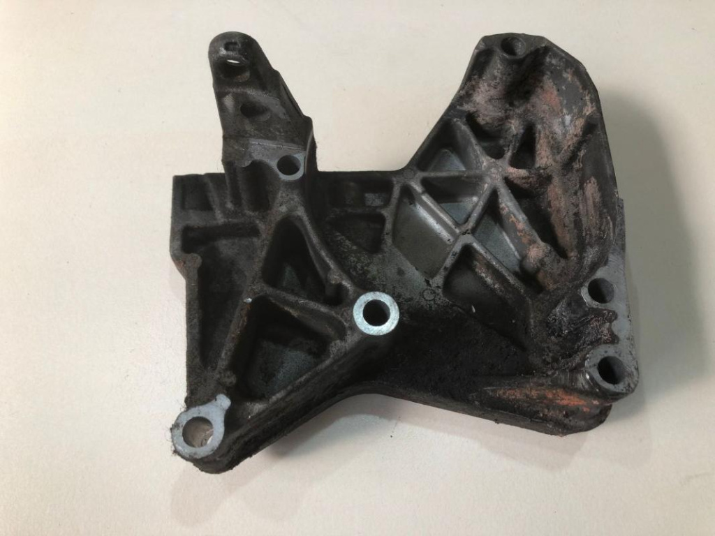 Suport motor 8200739777 Renault Megane 3 [2008 - 2014]