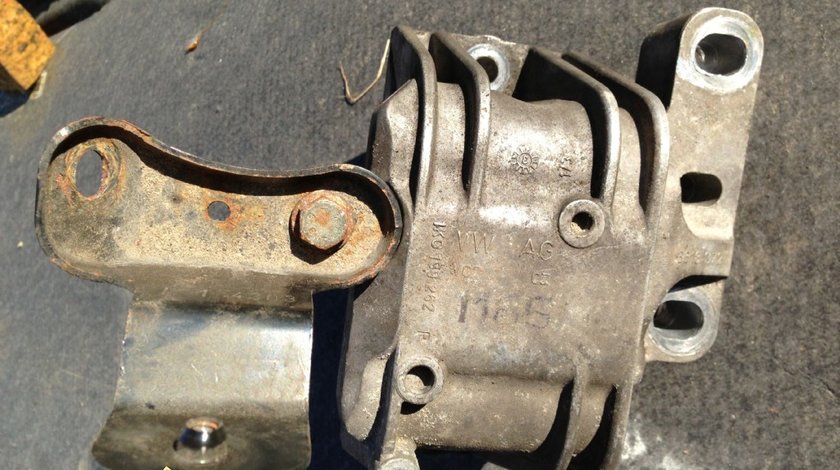 Suport motor AUDI A3 8P 2.0 tdi 2004 2005 2006 2007