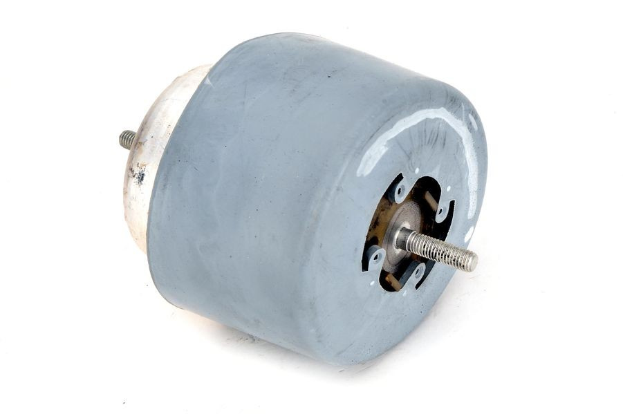 Suport motor AUDI A4 (8E2, B6) (2000 - 2004) METZGER 8050924 piesa NOUA
