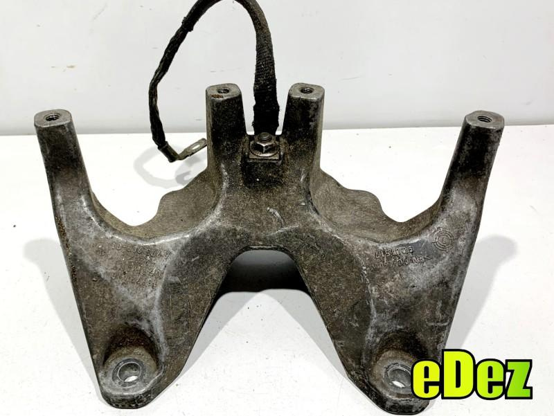 Suport motor BMW Seria 7 (2008-2015) [F01, F02] 4.4 benzina N63B44 6775909
