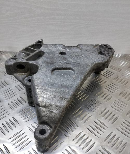 SUPORT MOTOR cod 03g199207f 03g199207f Skoda Octavia 2 [2004 - 2008]