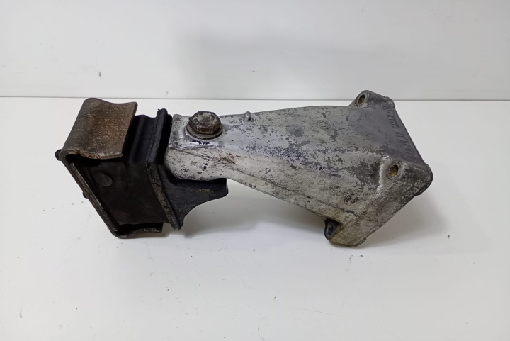 Suport motor cu tampon A6112230304 Mercedes-Benz Sprinter 903 [facelift] [2000 - 2006]