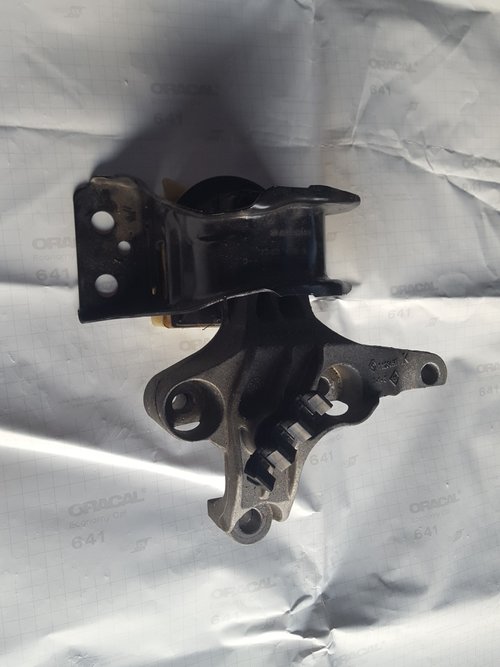 Suport Motor Dacia Duster 1,5DCI an 2016