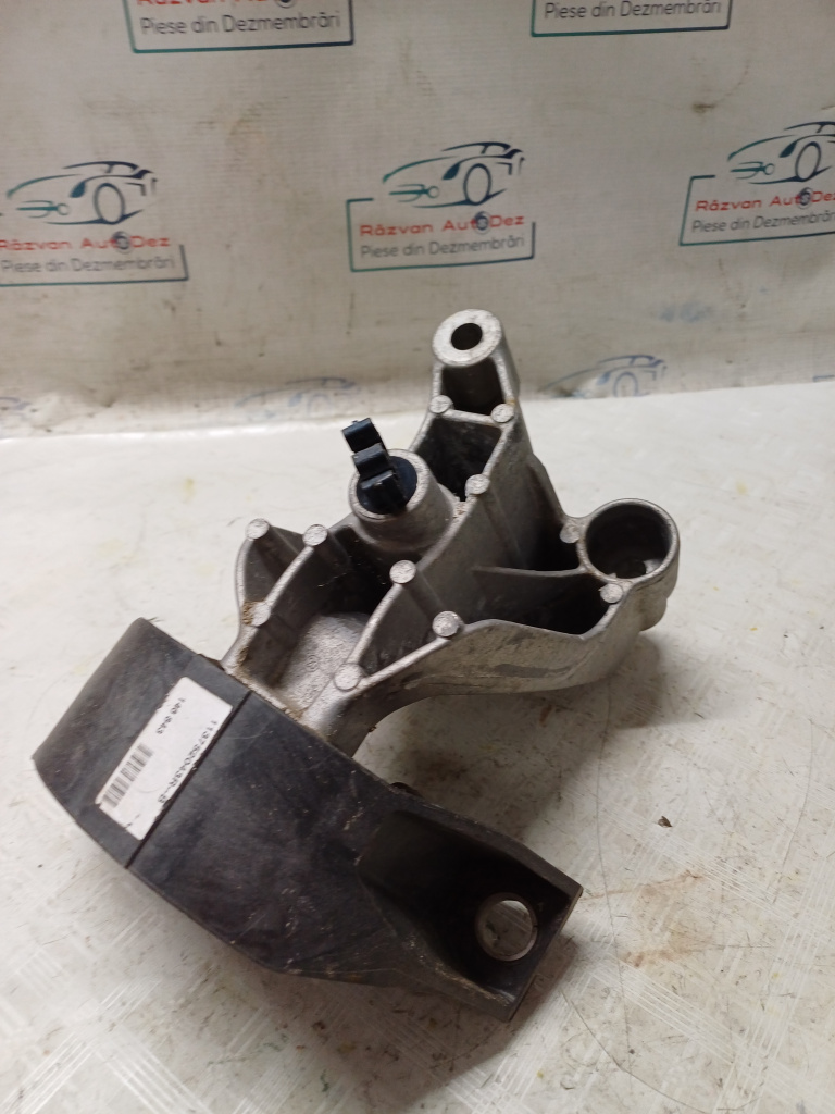 Suport motor Dacia Sandero 3 1.0 Benzina 2022, 113752043R