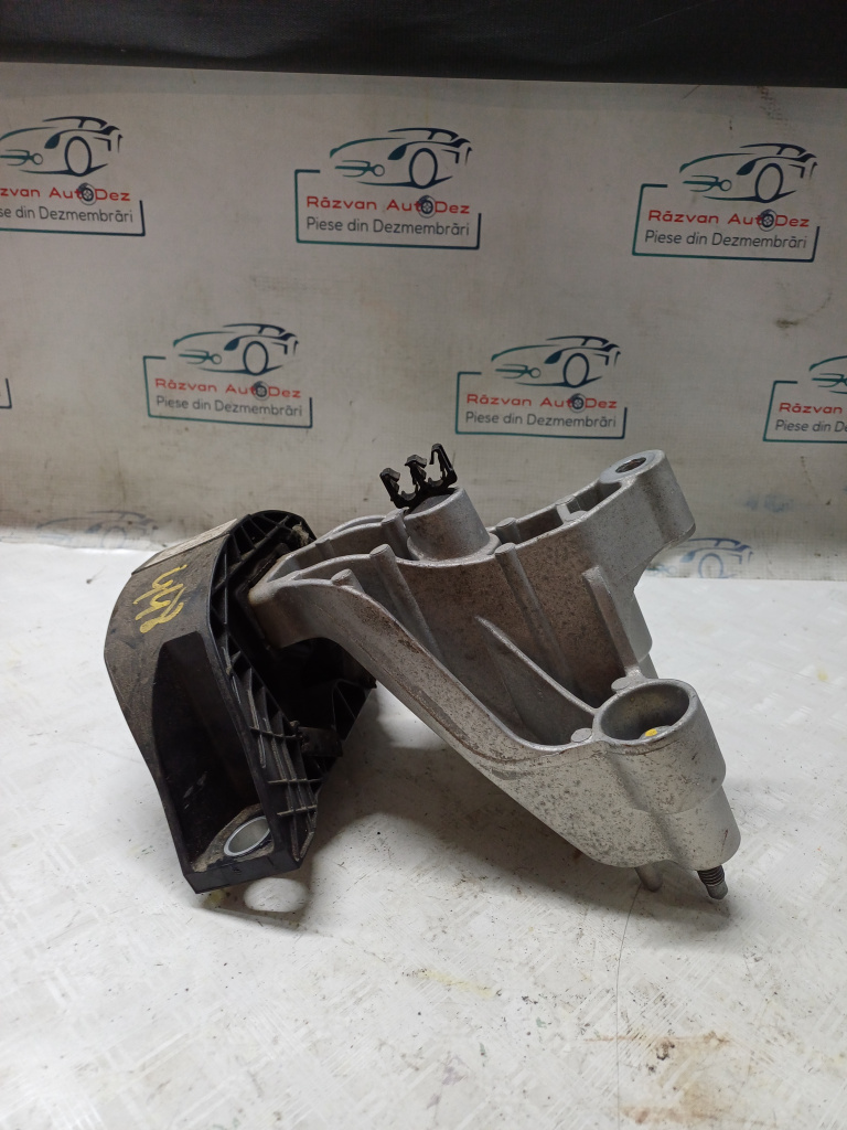 Suport motor Dacia Sandero - Benzina 2021, 113752043R