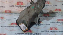 Suport motor dreapta 2.0 D BMW 5 (E60) 2004-2010