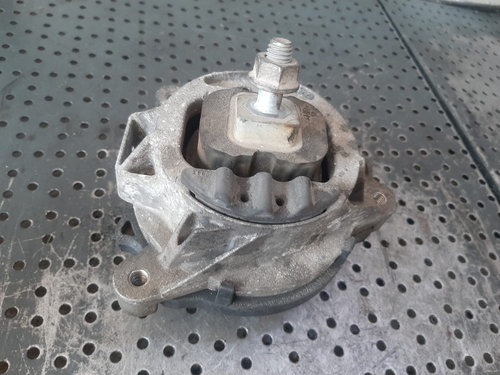 Suport motor dreapta 2.0 d n47d20c bmw seria 1 f20 f21 seria 3 f30 f31 6787658-04