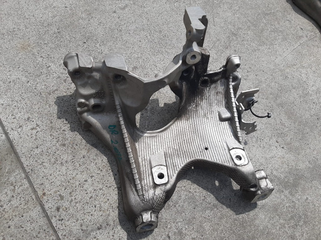 Suport motor dreapta 2.0 tdi deu audi a4 b9 8w 2018 8w0399296e