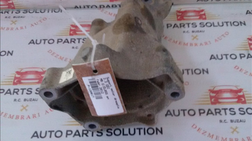 Suport motor dreapta 2.2 CDI MERCEDES BENZ C CLASS (W204) 2007-2014