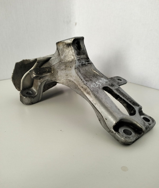 Suport Motor Dreapta 4g0199308 Audi A5 8T [facelift] [2011 - 2016]