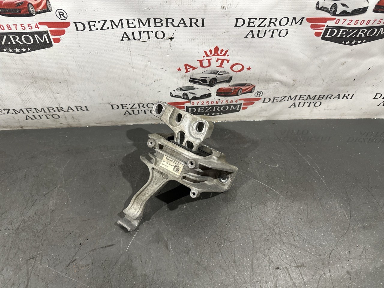 Suport motor dreapta 5Q0199262BH VW Touran II (5T1) 1.6 TDI 110 cai CRKB