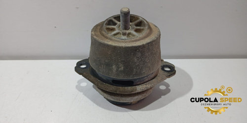Suport motor dreapta 7L6199131A Volkswagen VW Touareg generatia 1 7L [2002 - 2007]