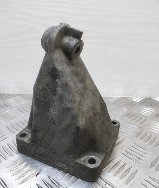 Suport motor dreapta a2712230804 Mercedes-Benz C-Class W203 [2000 - 2004]