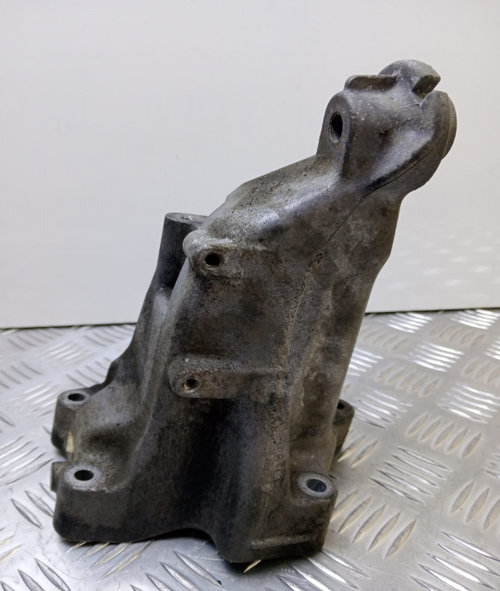 Suport motor dreapta a6512233504 Mercedes-Benz Sprinter 2 906 [2006 - 2013]