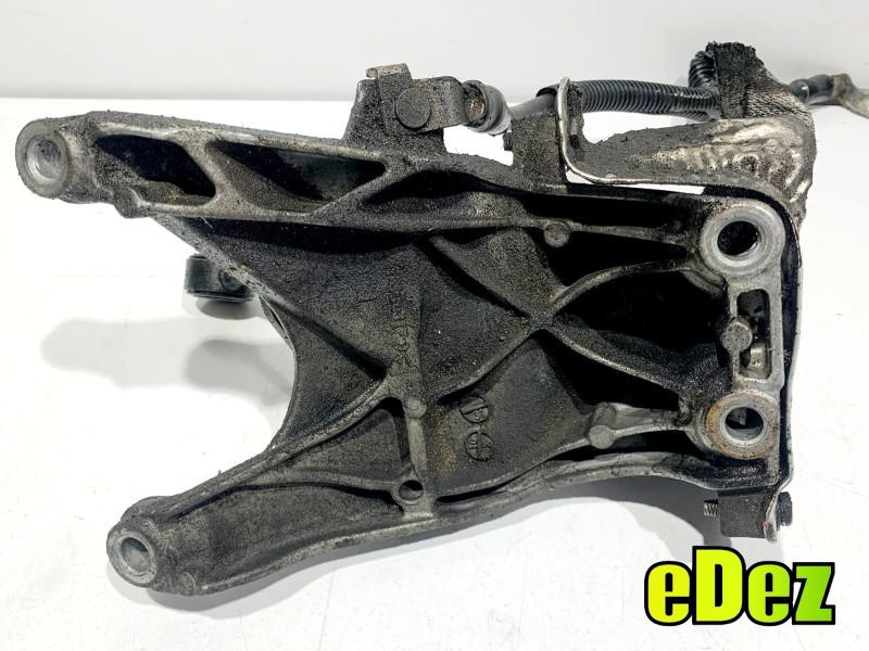 Suport motor dreapta Audi A5 (2017-2024) [F5] 2.0 tdi DEUA 150 cp 4M0199308AD
