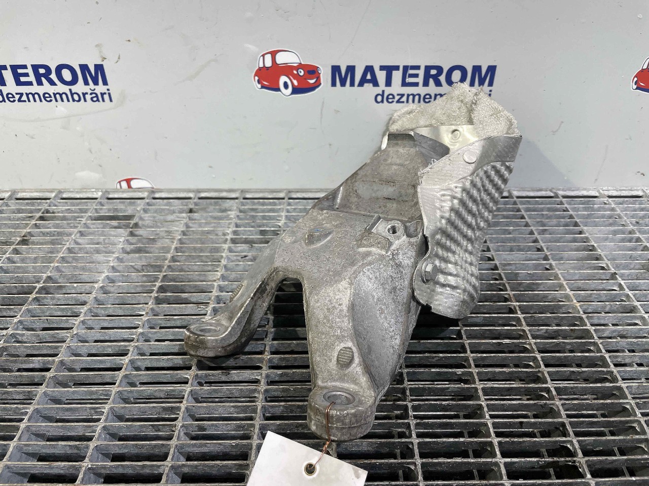 SUPORT MOTOR DREAPTA AUDI A5 A5 2.0 TDI - (2011 2016)