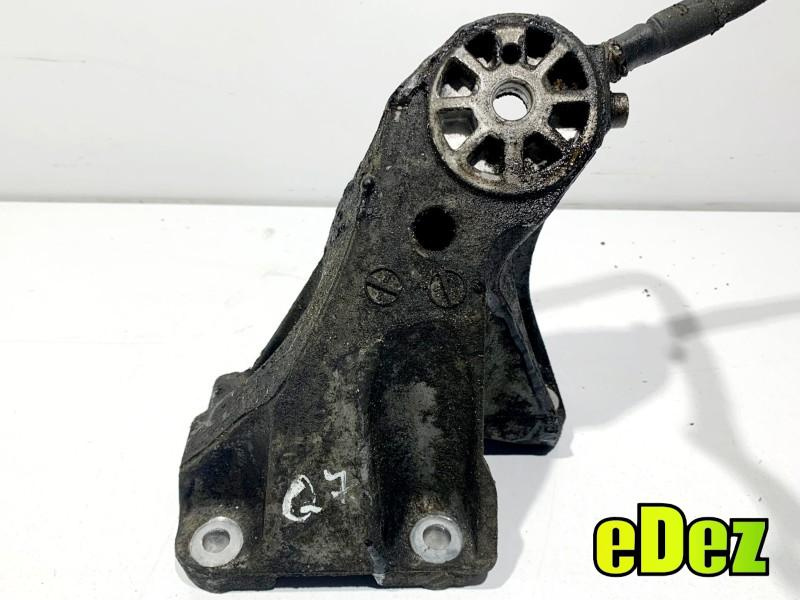 Suport motor dreapta Audi Q7 facelift (2010-2015) [4L] 2.0 tdi CASA