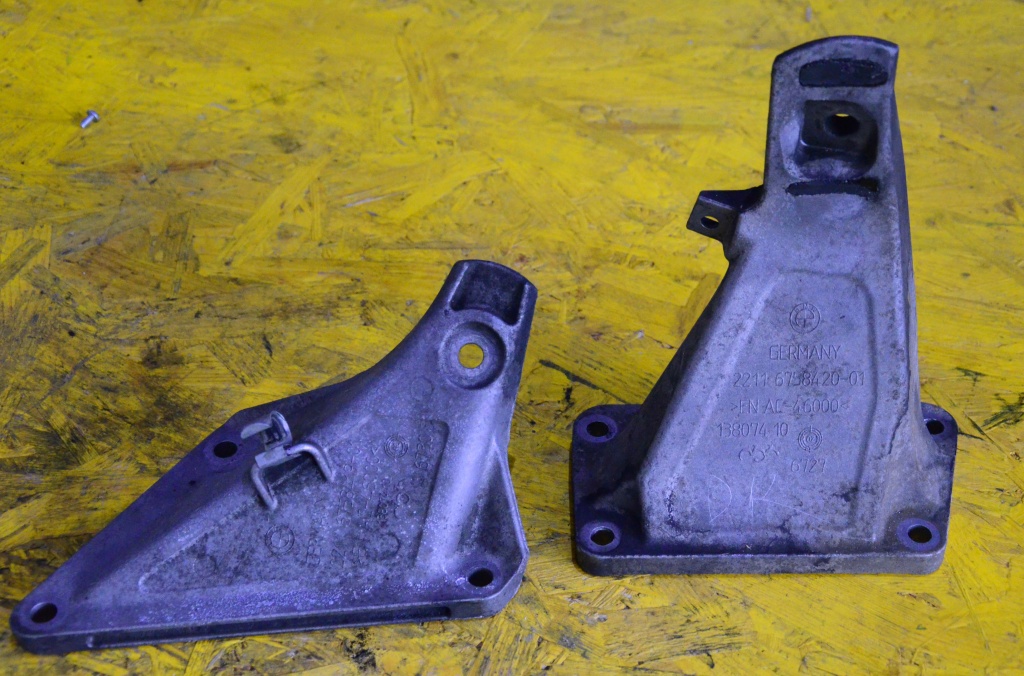 Suport motor dreapta BMW E65 E66 SERIA7 / 22116758420