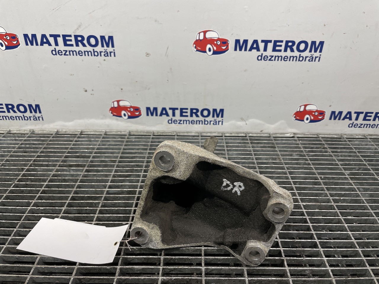 SUPORT MOTOR DREAPTA BMW SERIA 1 F20 2.0 D - (2011 2015)